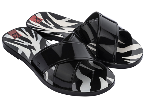 Obrázek z Zaxy Unica Slide 18405-91288 Dámské pantofle černé 