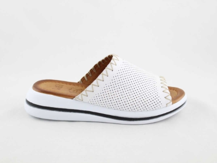 Obrázek Wild 037938A White Dámské pantofle