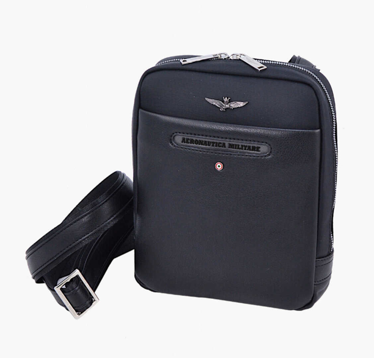 Obrázek z Taška cross Aeronautica Militare SKY L AM-451-01 černá 2 L 