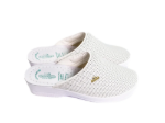 Obrázek z Dámské zdravotní pantofle na klínku v bílé barvě 