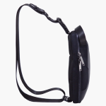 Obrázek z Batoh mono Aeronautica Militare Bolt AM-492-01 černá 2,4 L 